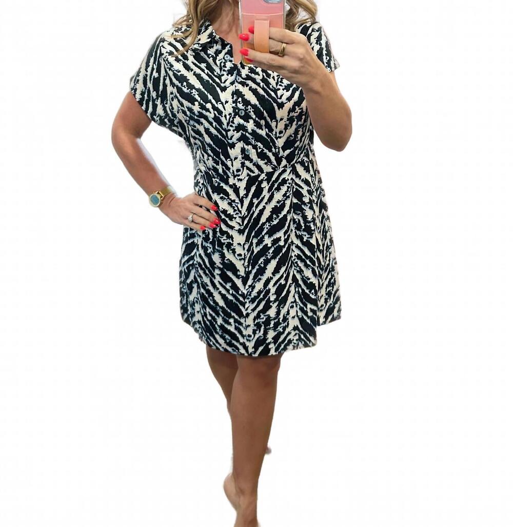 NEW MOLLY BRACKEN women's printed collared dress in black and white